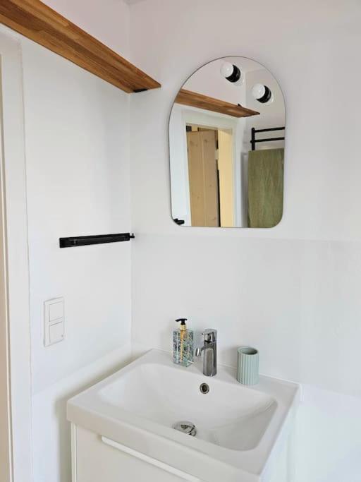 Dachnest Mit Terasse & Sauna Oerlinghausen Exterior foto
